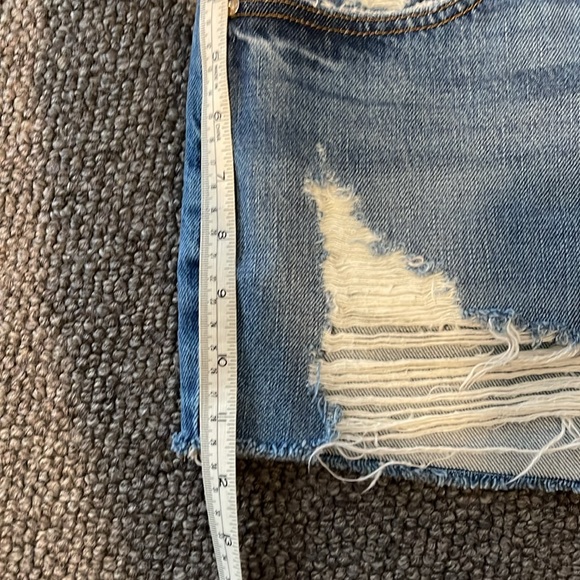 Frame Le Grand Garçon Short - Picture 7 of 7